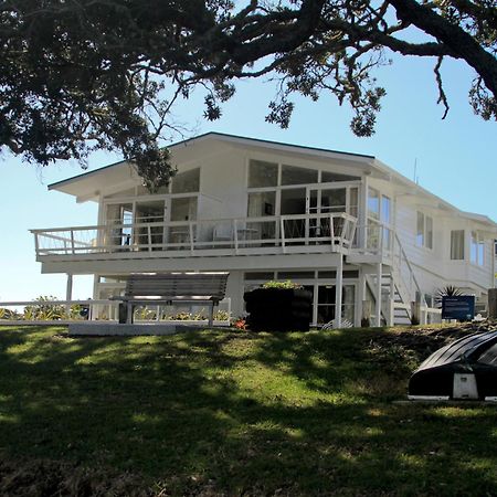 Hananui Lodge And Apartments Russell Exterior photo